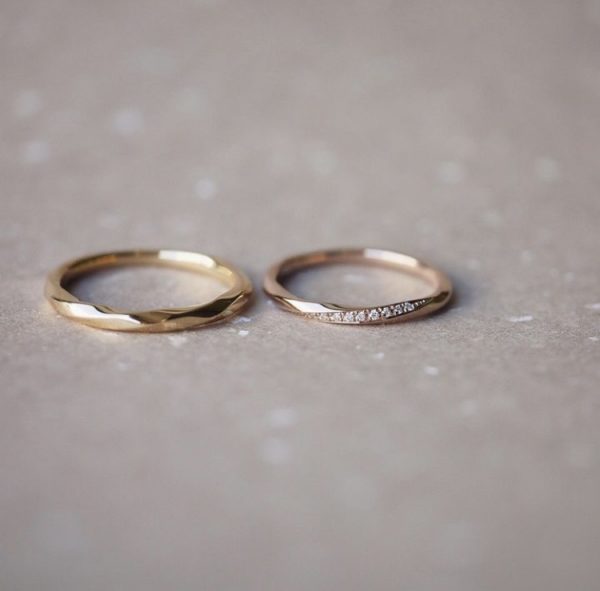 新潟初上陸のおしゃれ結婚指輪「YUKA HOJO]のウェーブラインのシンプルな結婚指輪