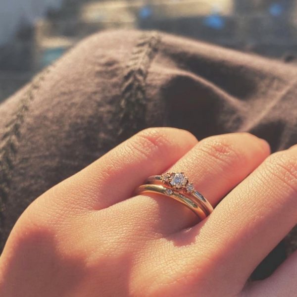 YUKAHOJOのオシャレなプロポーズリングがそろう新潟ブローチ