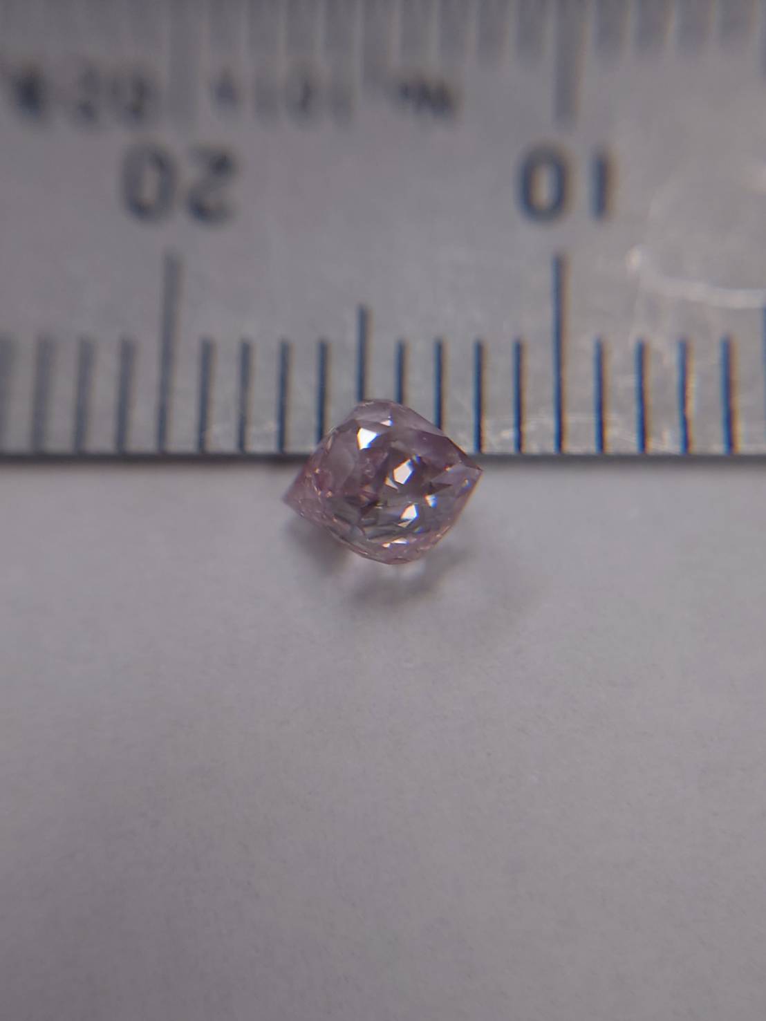 ピンクダイヤモンドは完全無欠の愛