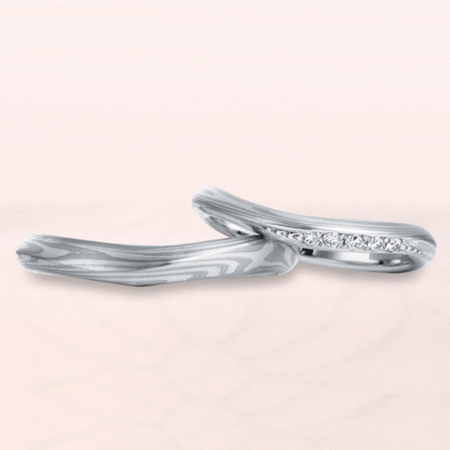 木目模様がきれいな人気の結婚指輪