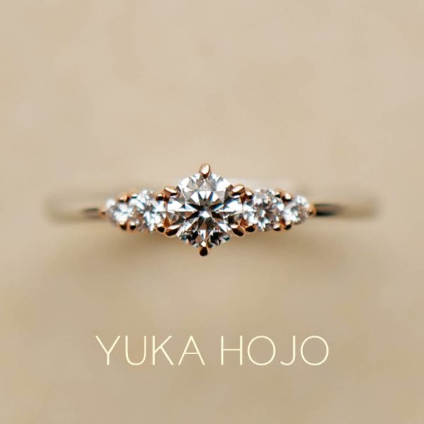 花束のような婚約指輪