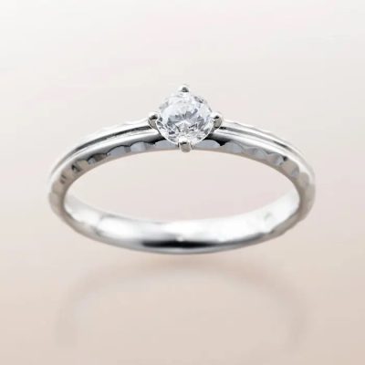 マカナ【Side cut type】K18プラチナ