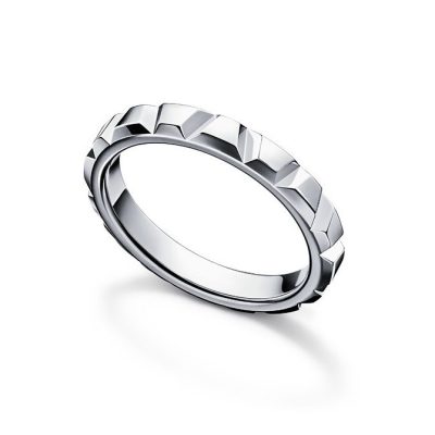 トラペツィオ リング