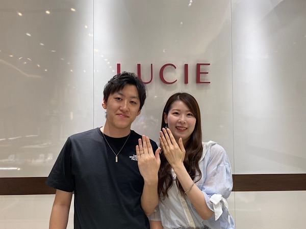 LUCIE「Pureté」に一目ぼれ！｜新潟・加茂市かつ様＆わか様の結婚指輪