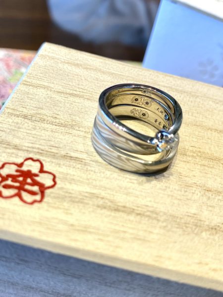 想いを重ねる、世界にひとつの杢目金屋の婚約指輪と結婚指輪