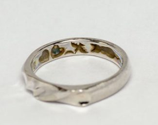 結婚指輪のクリーニング