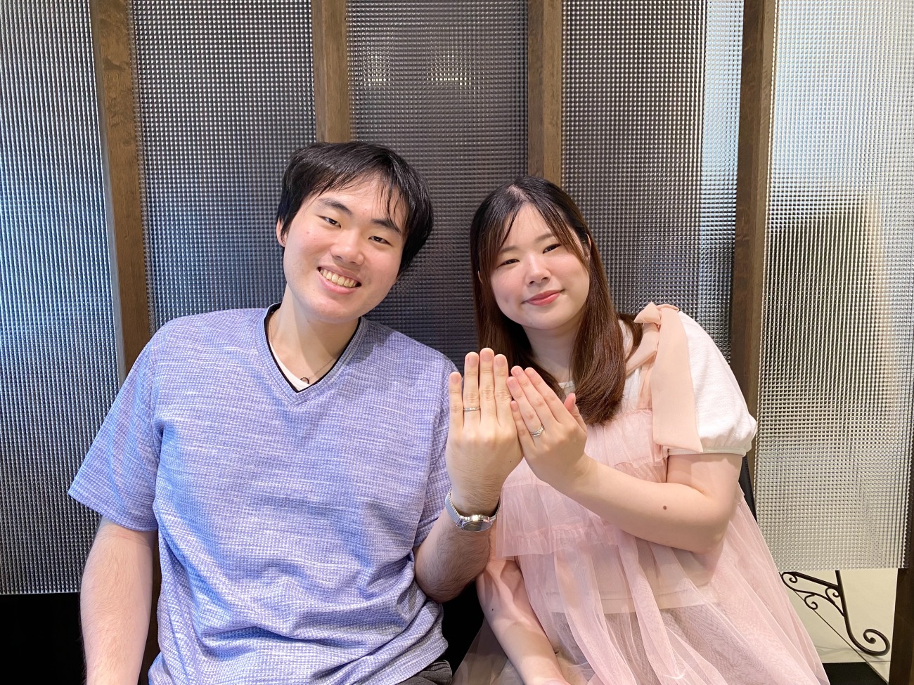 新潟市の展望台でのプロポーズ大成功！BROOCHの婚約指輪とサムシングブルーの結婚指輪