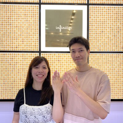 二段階サプライズ大成功！プラチナとピンクゴールドがおしゃれなインフィニティラブのセットリング