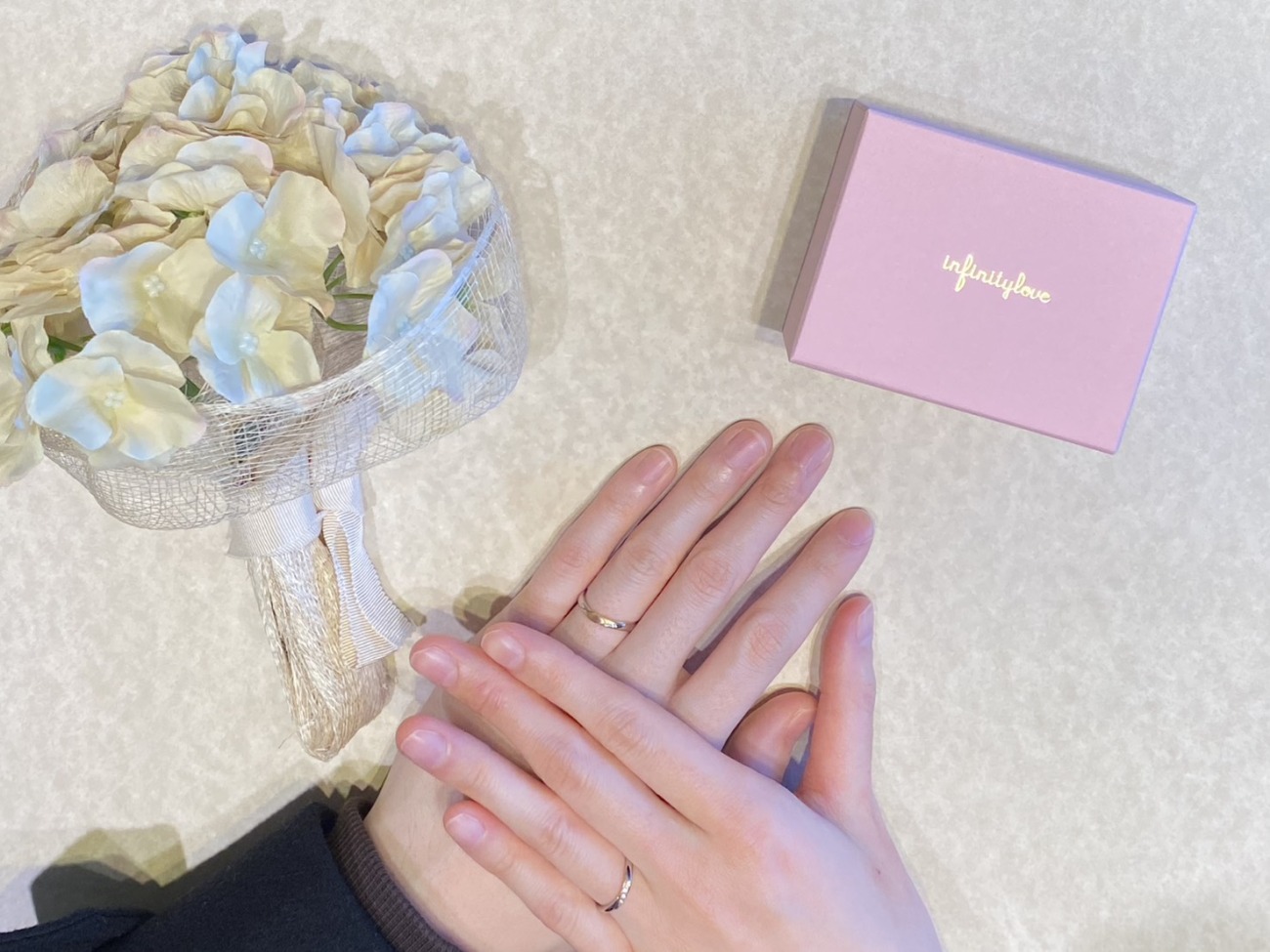 奇跡の出逢いをかたちに Infinitylove「ミラクル」を選ばれたおふたりの結婚指輪