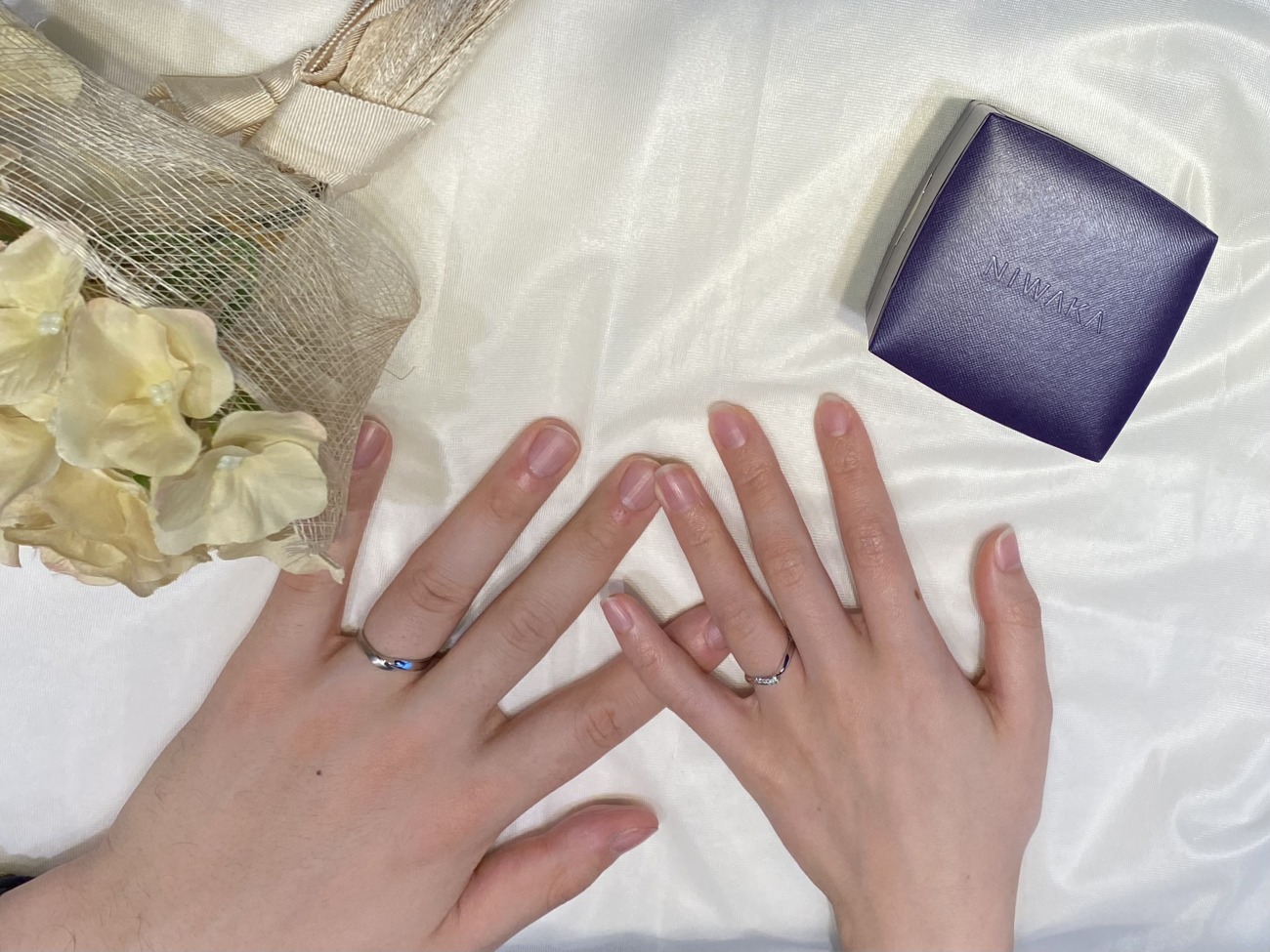 名前に運命を感じて。NIWAKA「初桜」を選ばれたおふたりの結婚指輪
